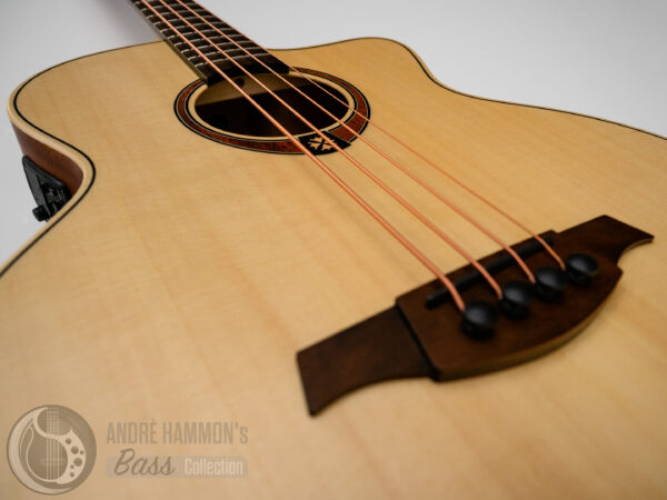 LAG Tramontane T177 BCE, Natural 4-String