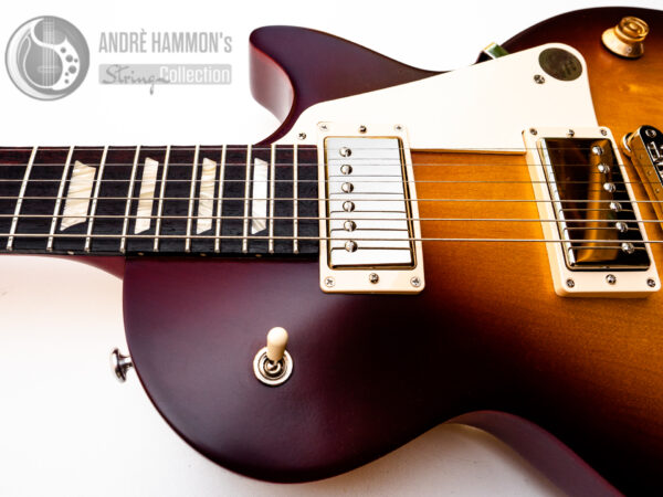 Gibson Les Paul Tribute to Standard in Satin Iced Tea