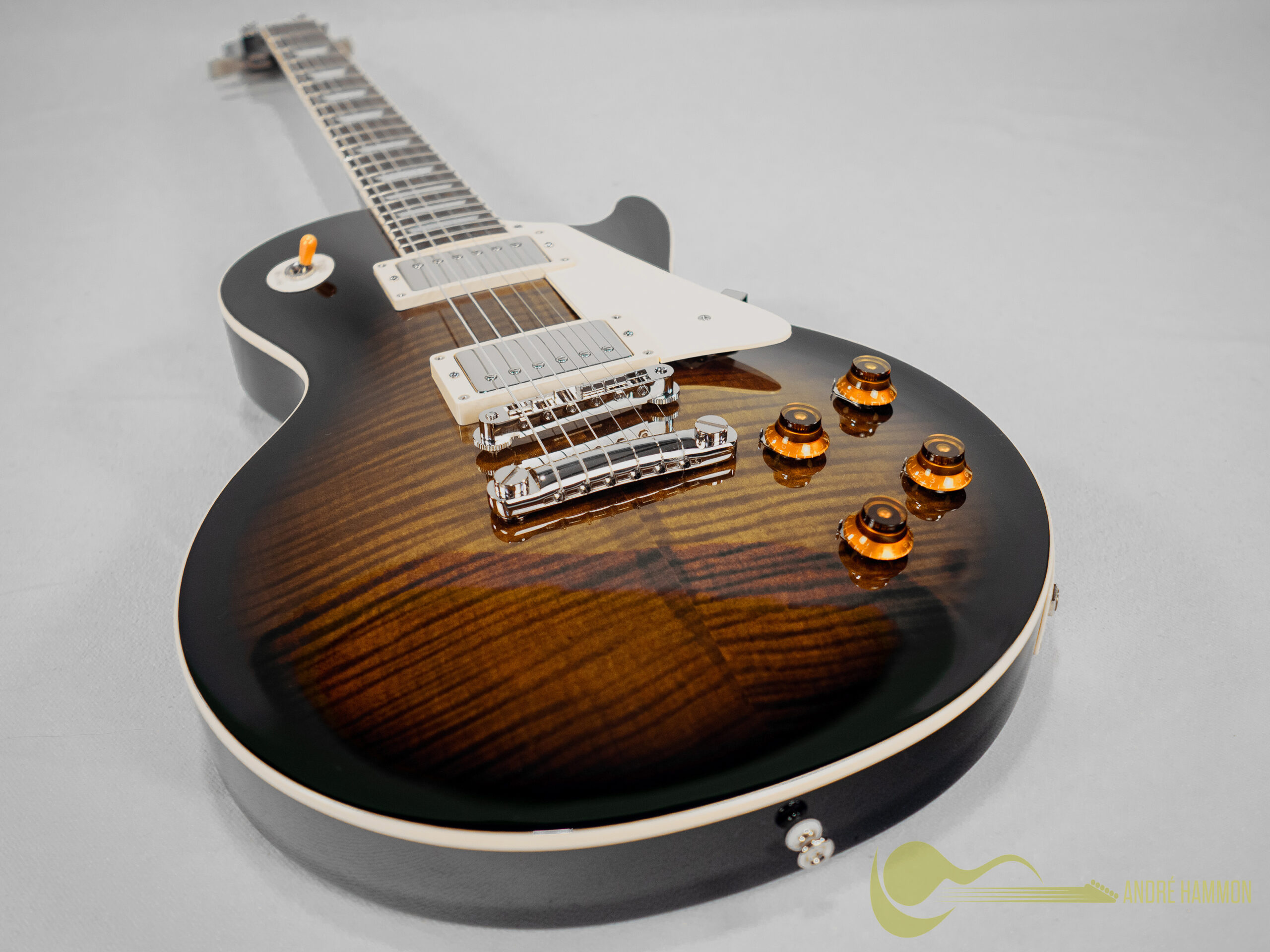 Tokai Love Rock LS136F CB Cobra Burst